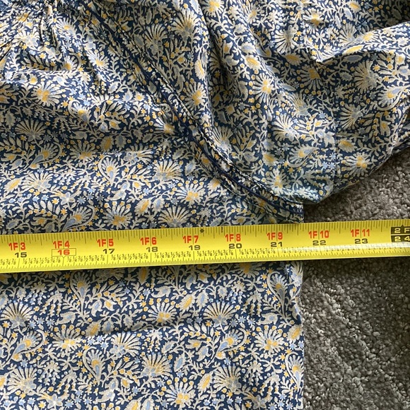 GAP Peasant Top - Picture 11 of 13